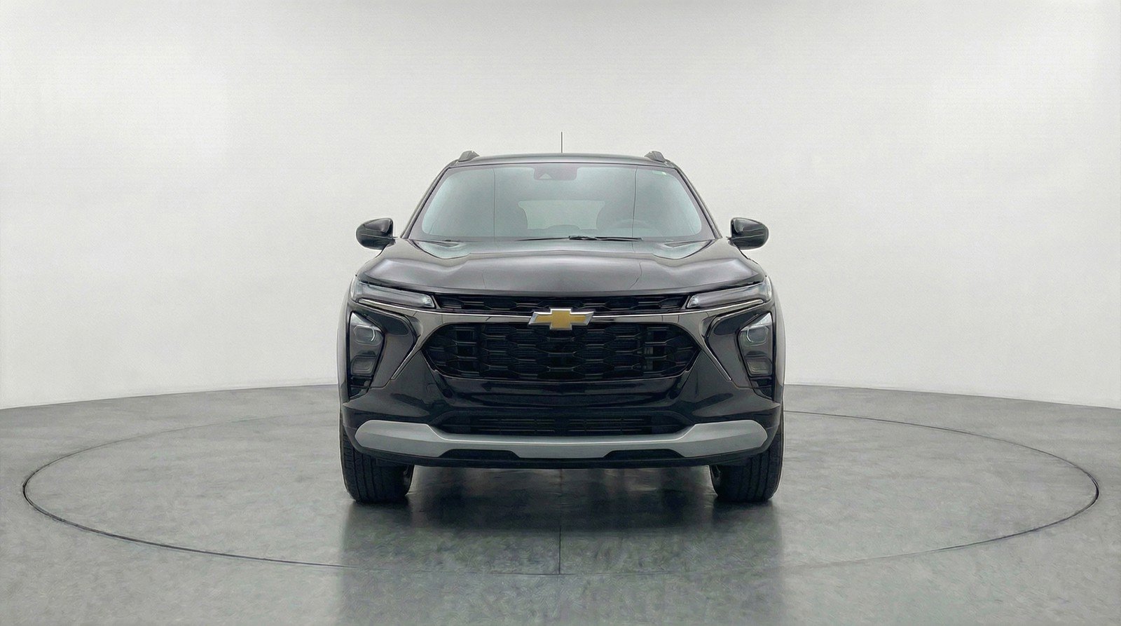 Used 2025 Chevrolet Trax LT w/ LT Convenience Package image 2