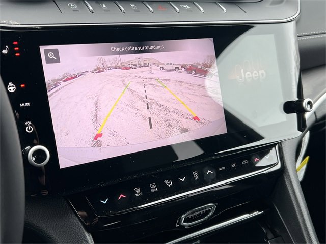 New 2026 Jeep Grand Cherokee Altitude image 20