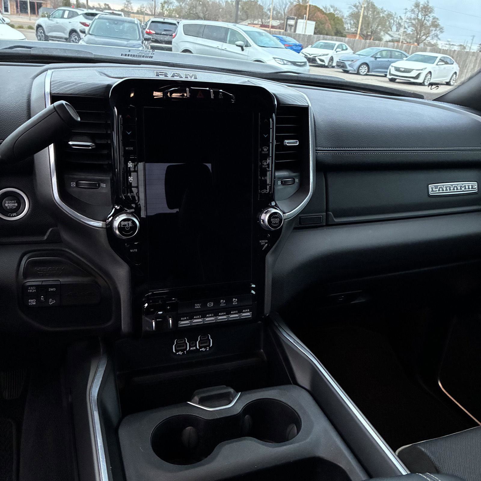 Used 2024 RAM 2500 Laramie w/ Night Edition image 9