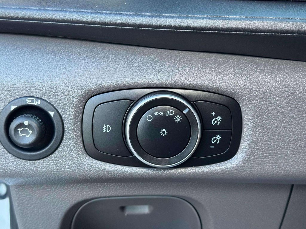 Used 2020 Ford Transit 250 Low Roof AWD image 8