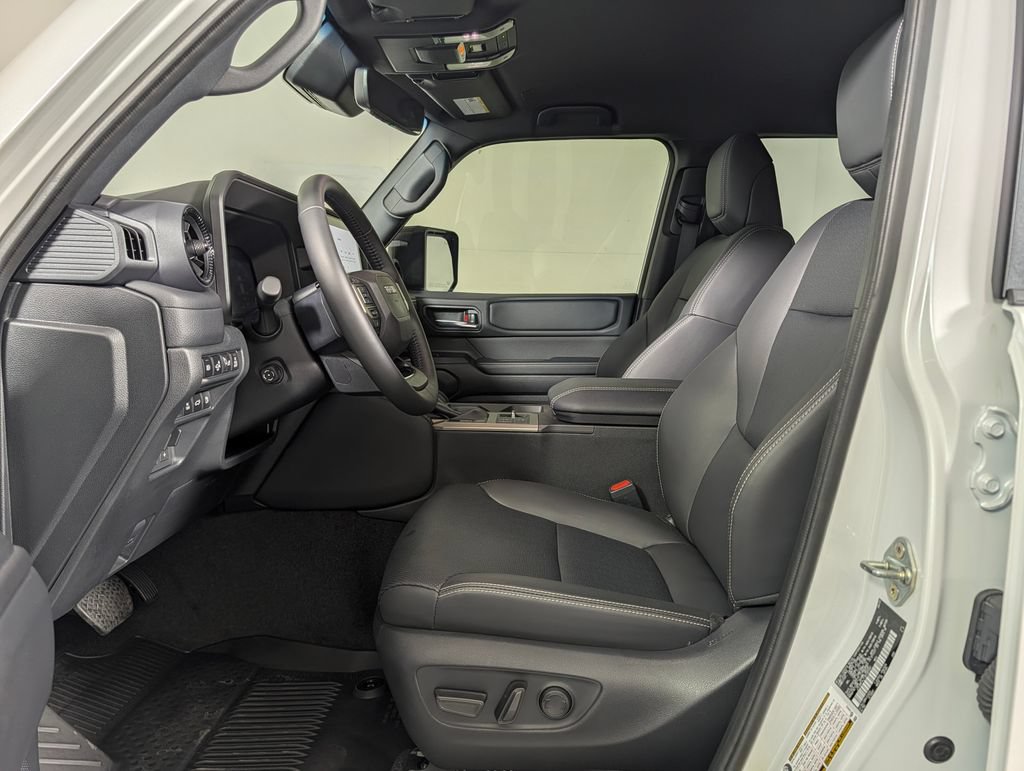 Used 2025 Toyota Land Cruiser AWD/4WD image 11