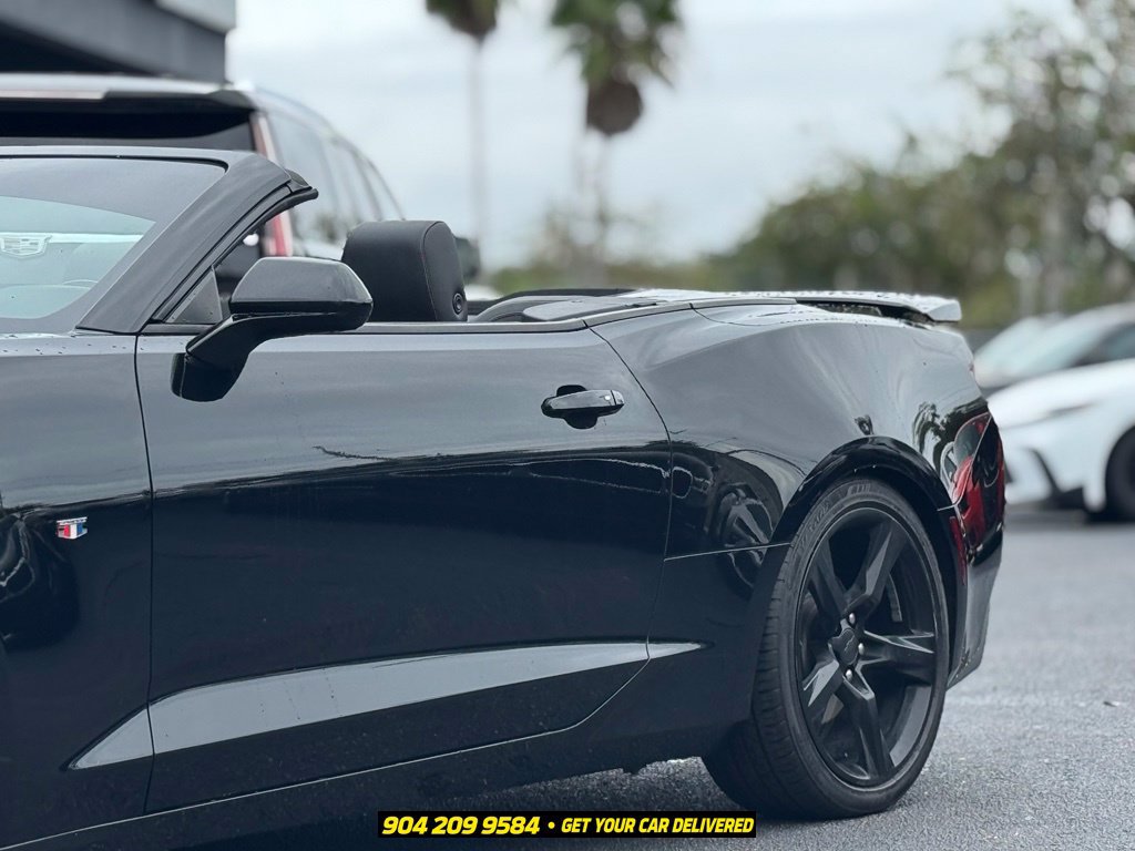 Used 2016 Chevrolet Camaro LT w/ RS Package RWD image 5