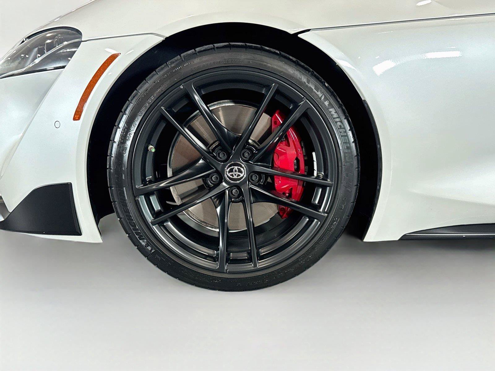 Used 2020 Toyota Supra Launch Edition w/ Driver Assist Package RWD image 31