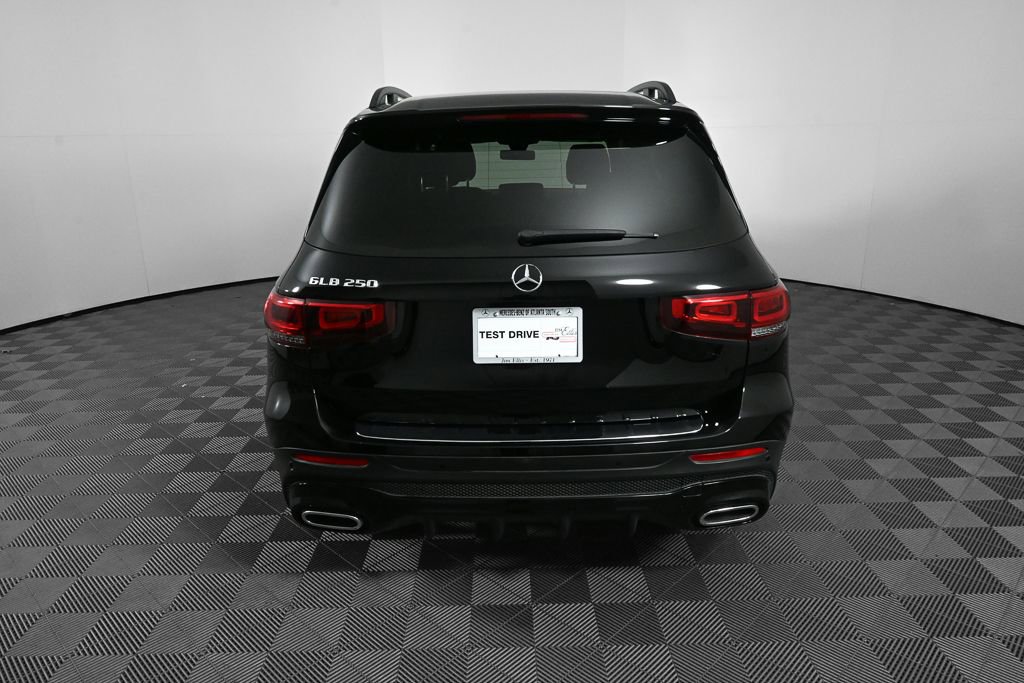 Certified 2023 Mercedes-Benz GLB 250 image 29
