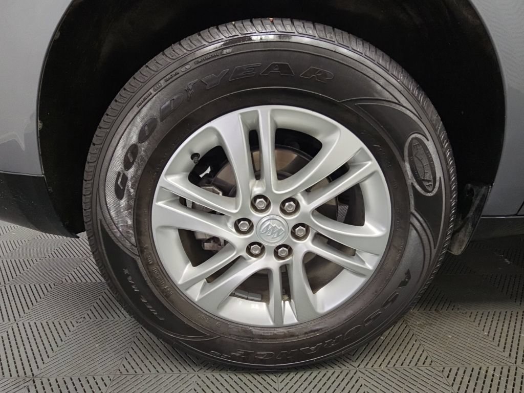 Used 2019 Buick Enclave Essence FWD image 47