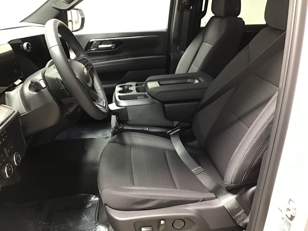 New 2026 Chevrolet Tahoe LS image 18