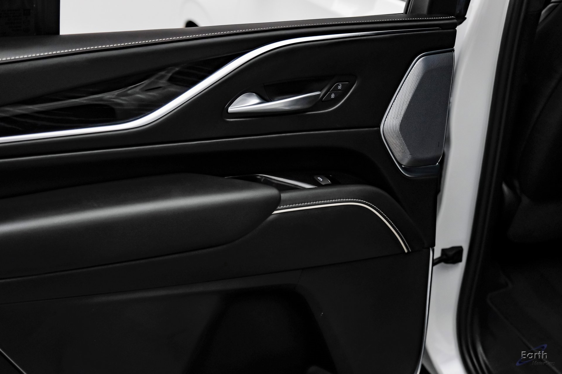 Used 2023 Cadillac Escalade V image 90