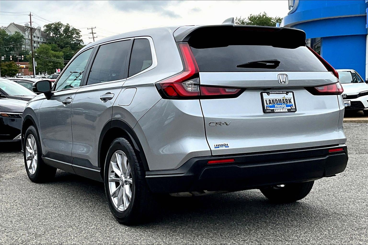Used 2023 Honda CR-V EX image 12