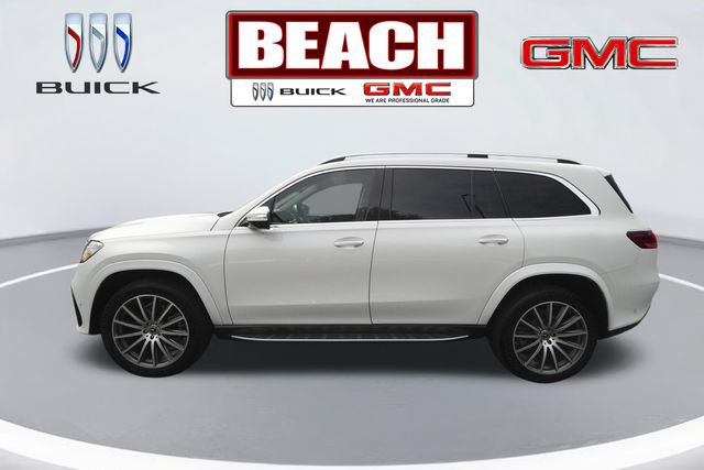 Used 2025 Mercedes-Benz GLS 580 4MATIC image 6