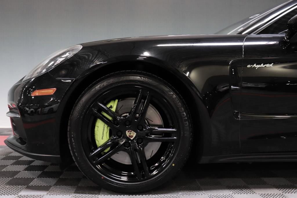 Used 2018 Porsche Panamera 4 image 76