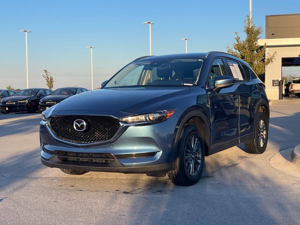 Used 2017 MAZDA CX-5 Touring w/ Preferred Equipment Package AWD/4WD image 3
