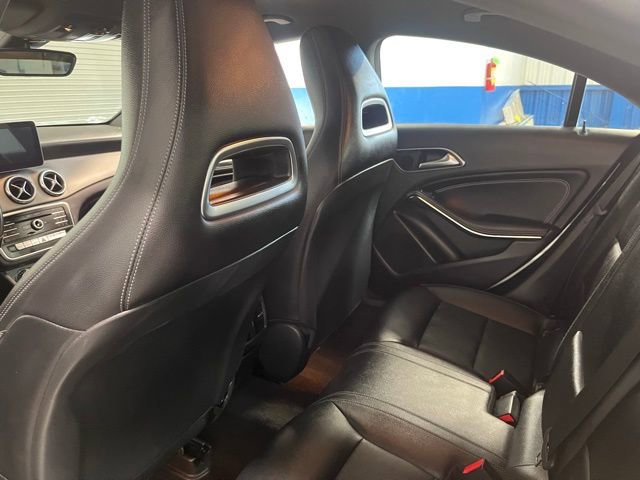 Used 2018 Mercedes-Benz CLA 250 image 18