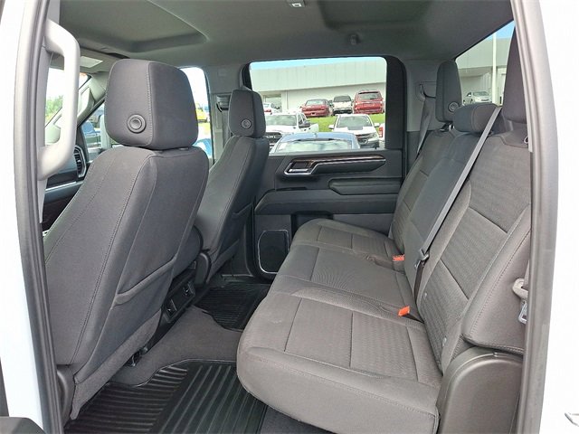 Used 2024 Chevrolet Silverado 2500 LT image 8