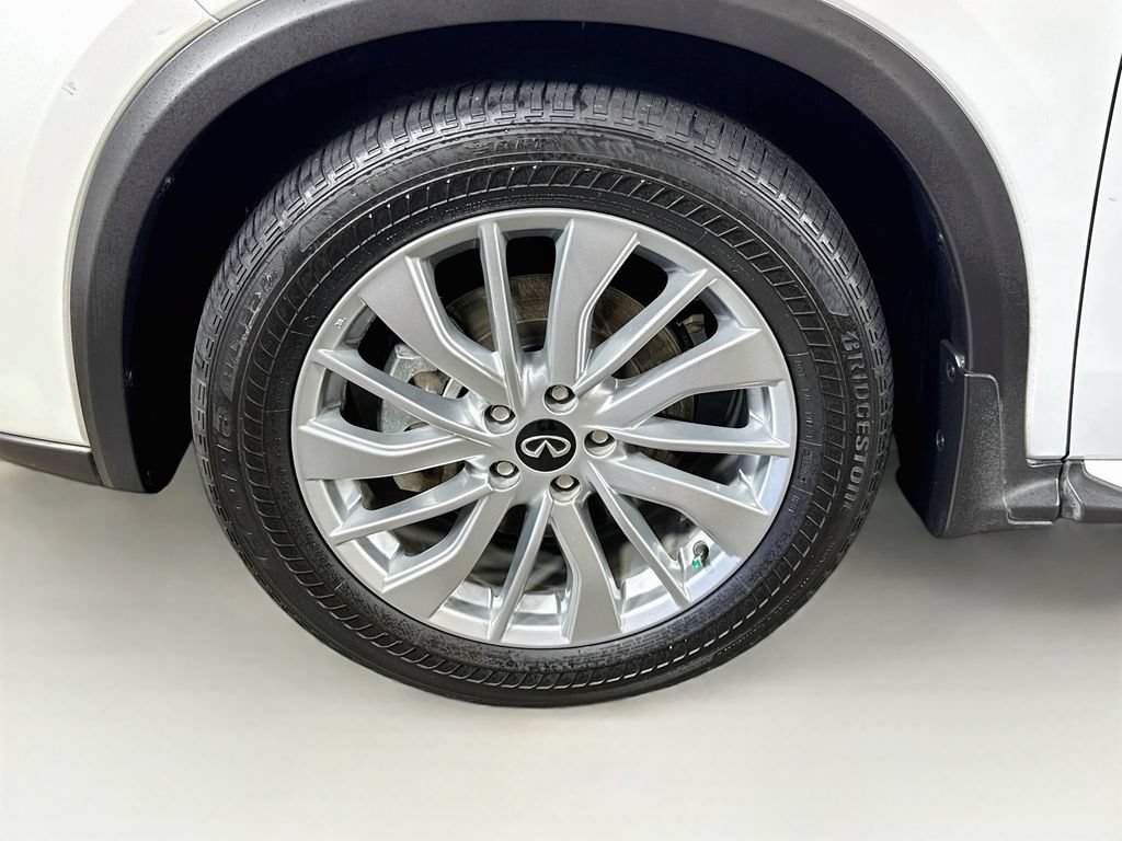 Certified 2023 INFINITI QX50 Luxe FWD image 44