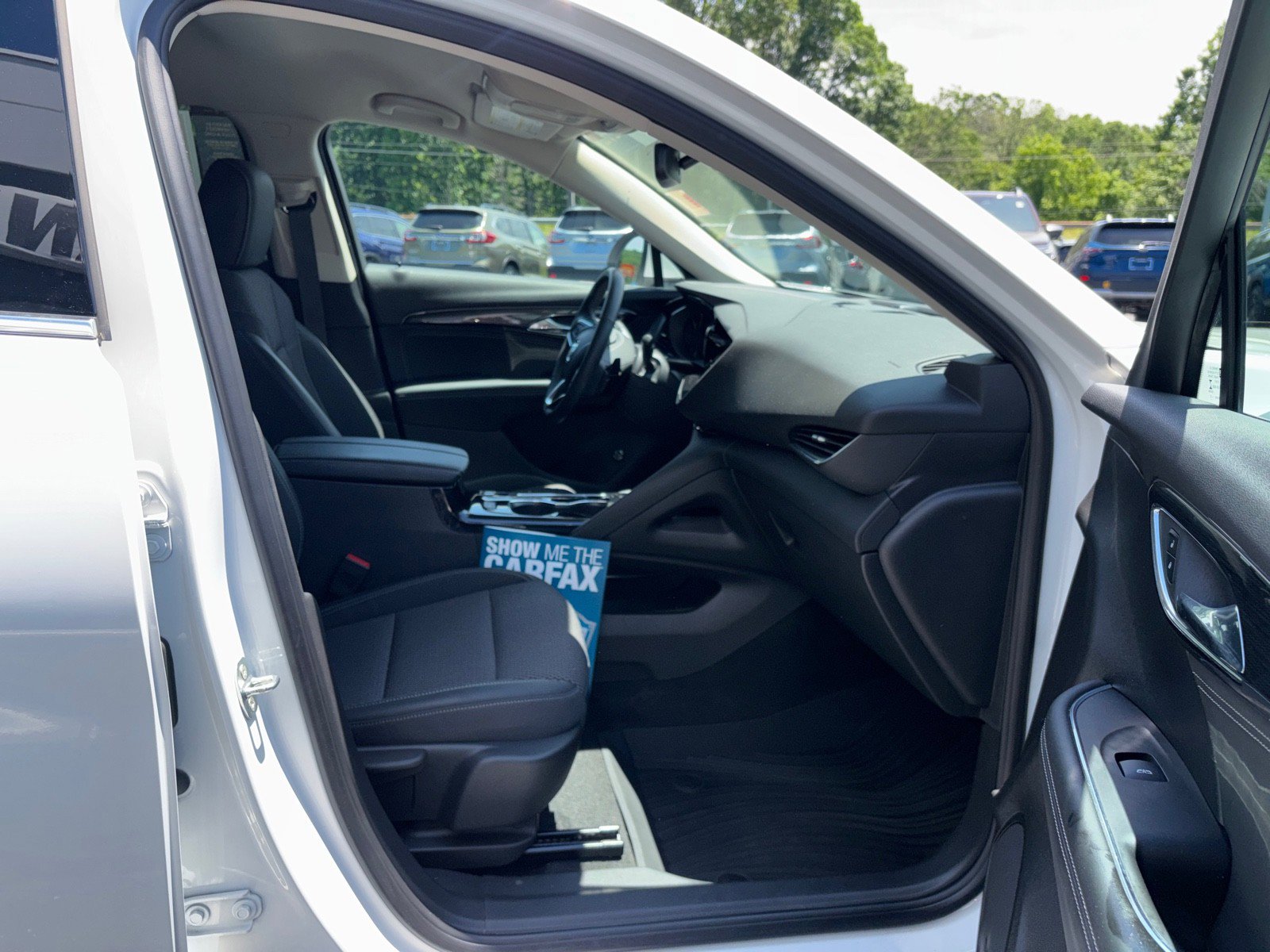 Certified 2022 Buick Envision Preferred FWD image 44