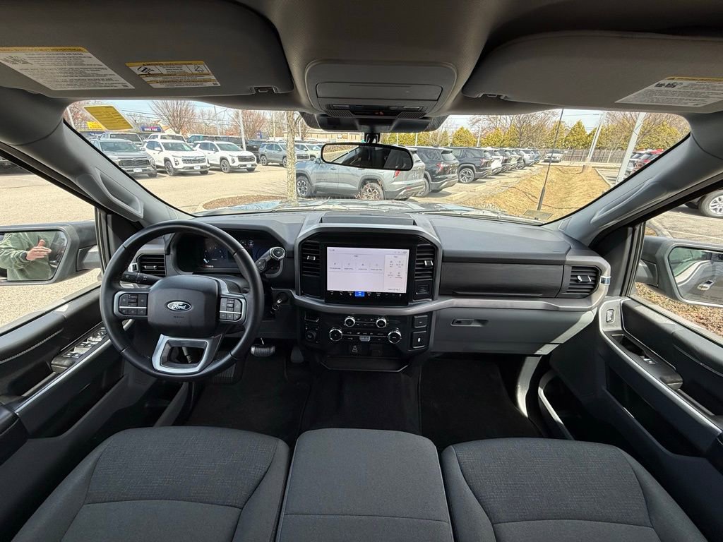 Used 2025 Ford F150 XLT w/ Equipment Group 301A Standard AWD/4WD image 30