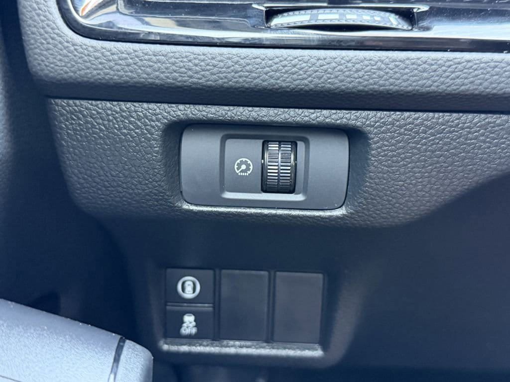Used 2023 Honda Civic Sport image 28