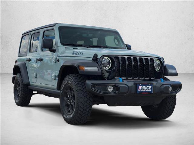 Used 2023 Jeep Wrangler Unlimited w/ Cold Weather Group AWD/4WD image 3