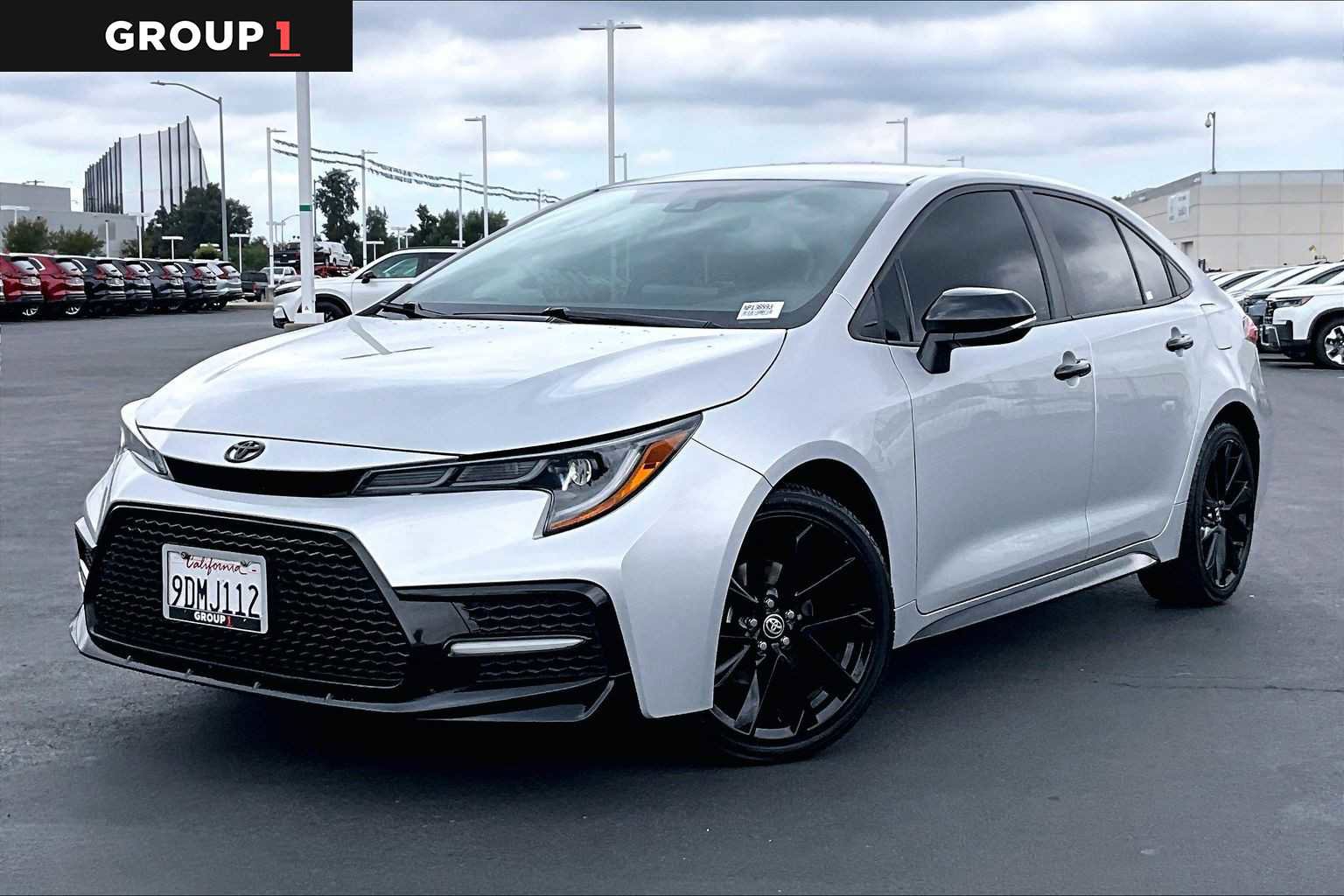 Used 2022 Toyota Corolla SE FWD image 1