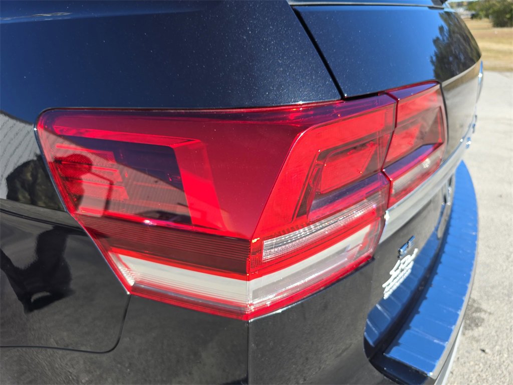 Used 2018 Volkswagen Atlas SE image 30
