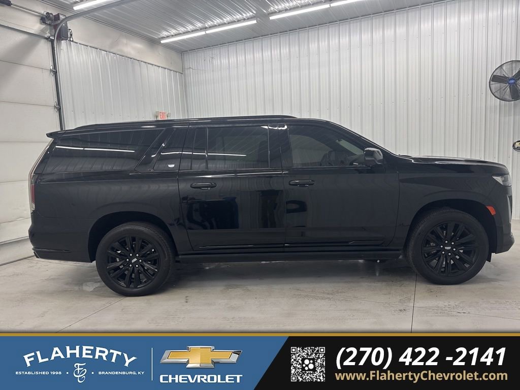 Used 2024 Cadillac Escalade ESV Sport w/ Touring Package image 2