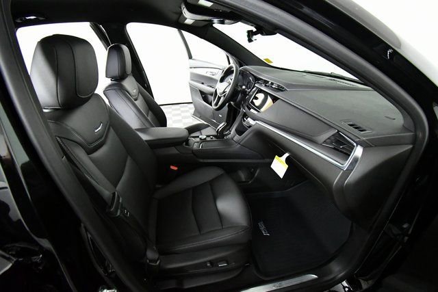 New 2026 Cadillac XT5 Luxury w/ LPO, Floor Liner Package image 14