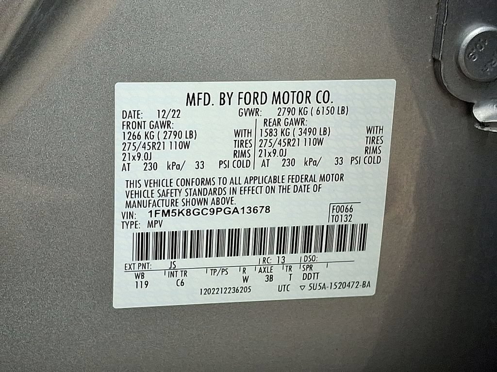 Used 2023 Ford Explorer ST w/ Equipment Group 401A AWD/4WD image 30