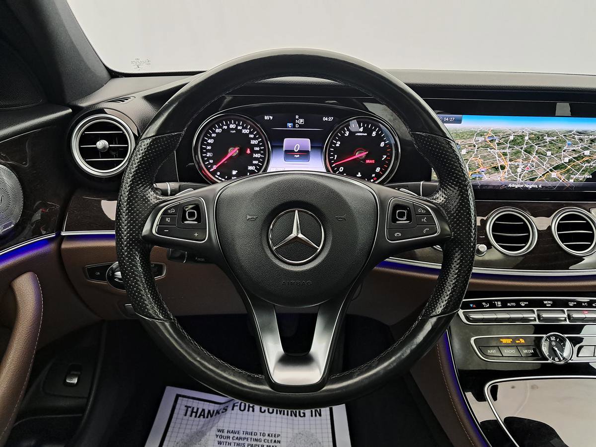 Used 2018 Mercedes-Benz E 400 4MATIC Sedan image 10