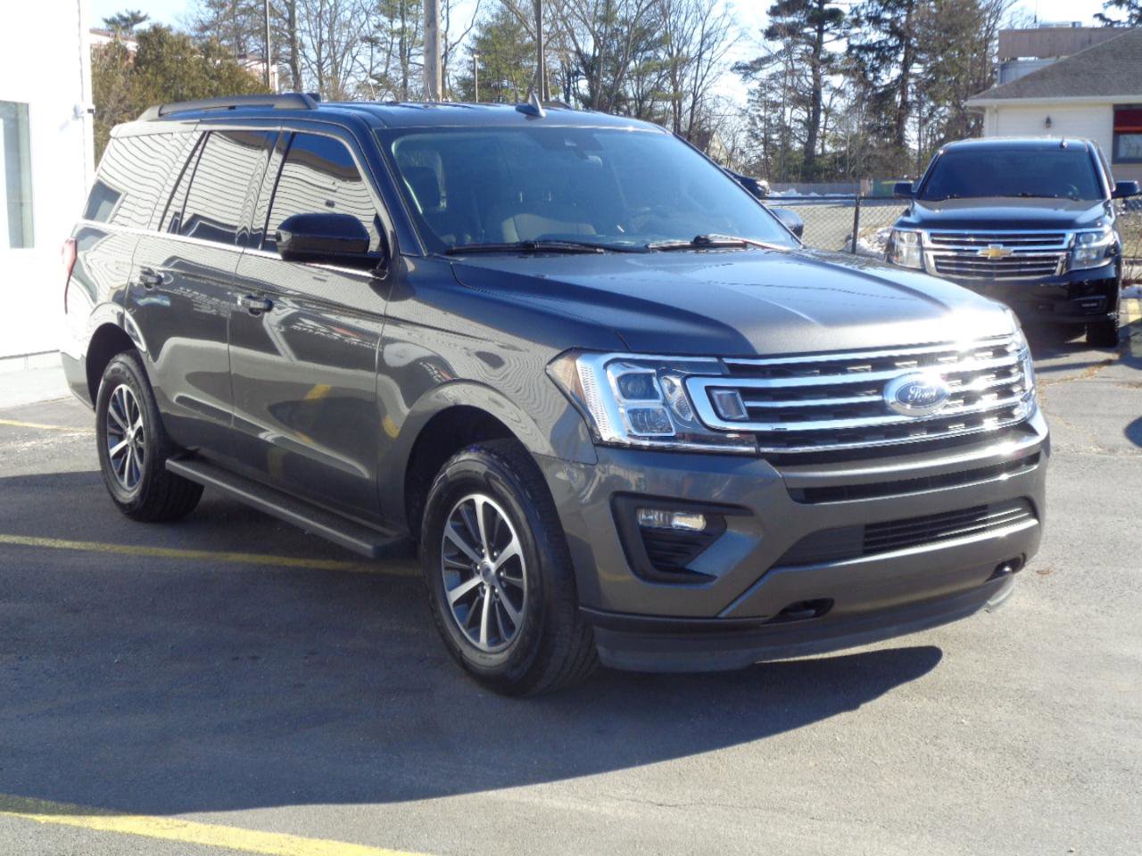 Used 2020 Ford Expedition XL image 3