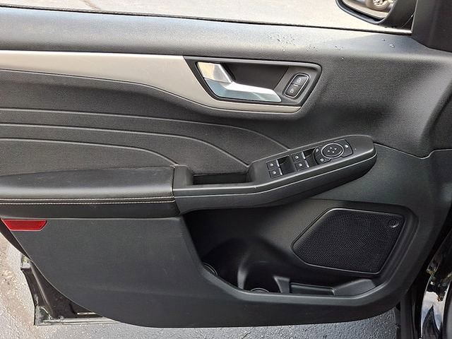 Used 2022 Ford Escape SEL AWD/4WD image 13