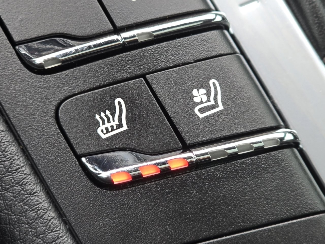 Used 2019 Porsche Macan image 7