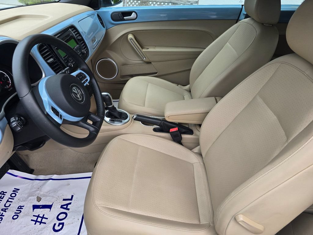 Used 2015 Volkswagen Beetle 1.8T FWD image 8