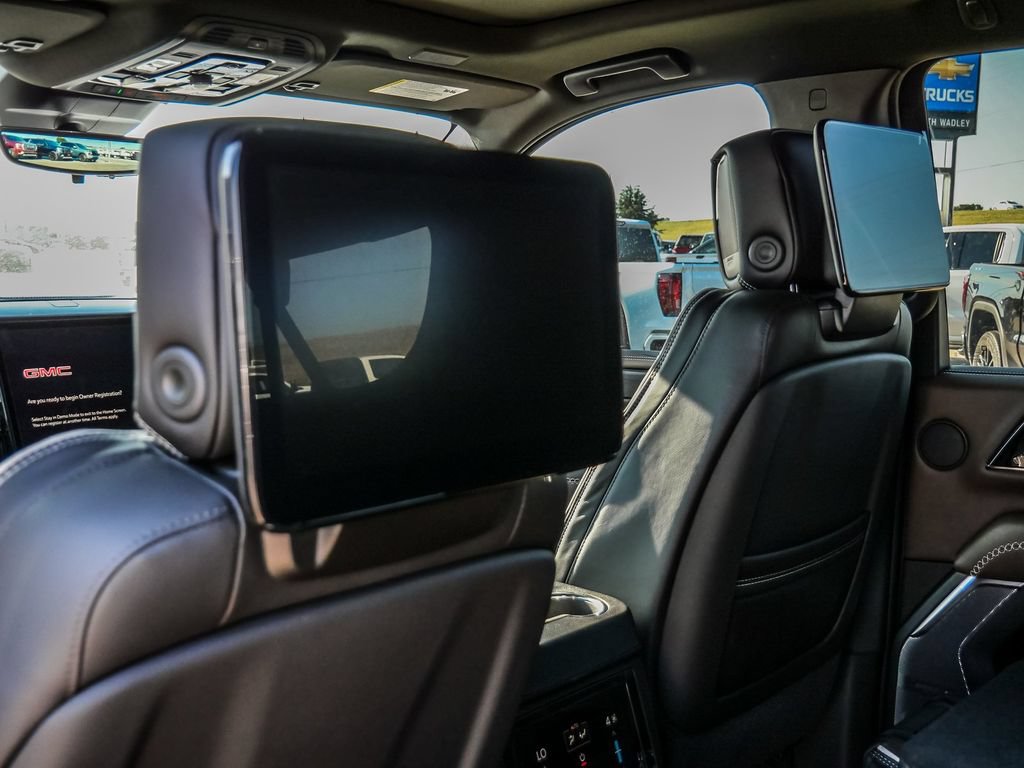 New 2027 GMC Yukon XL Denali Ultimate AWD/4WD image 30
