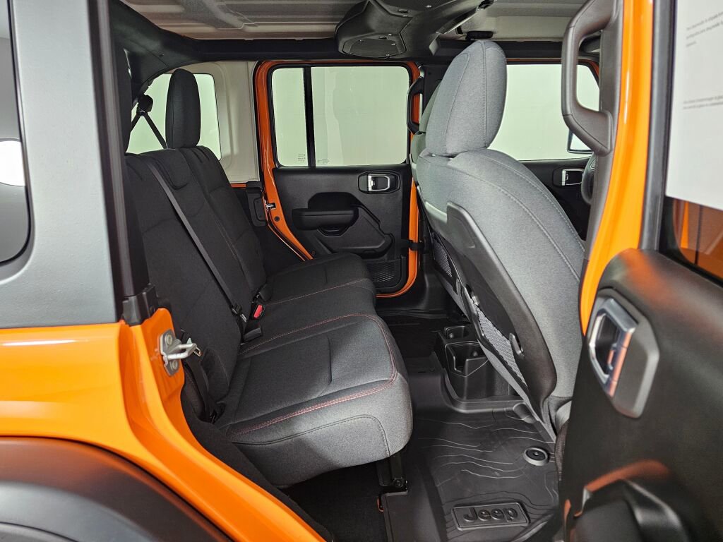 New 2026 Jeep Wrangler Unlimited Rubicon AWD/4WD image 36