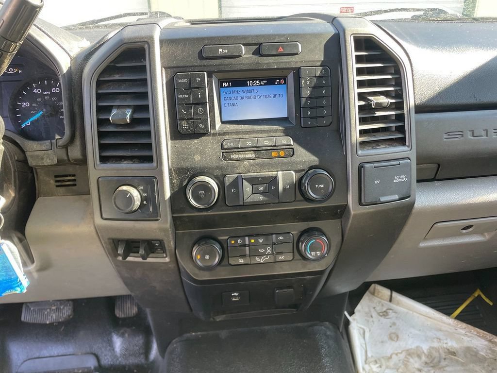 Used 2020 Ford F550 4x4 Regular Cab Super Duty w/ Power Equipment Group image 20