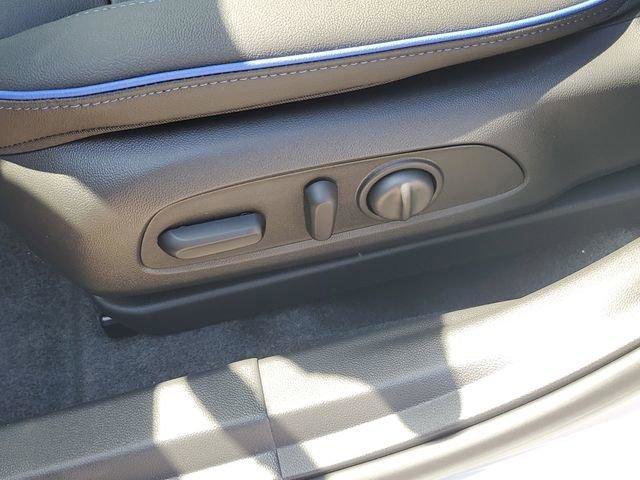 New 2026 Buick Envista Sport Touring w/ Convenience I Package image 18