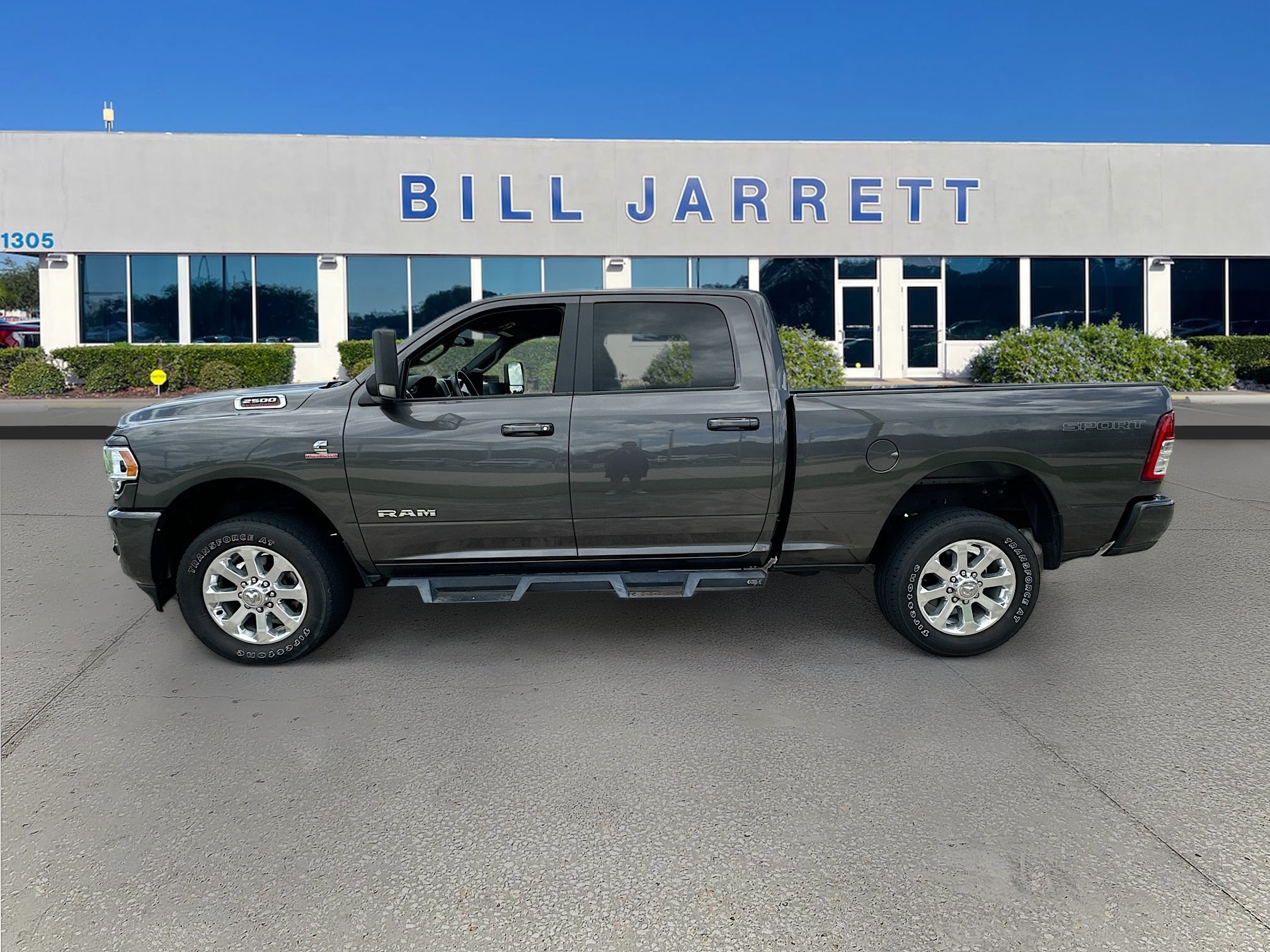 Used 2022 RAM 2500 Big Horn w/ Level A Equipment Group AWD/4WD image 4