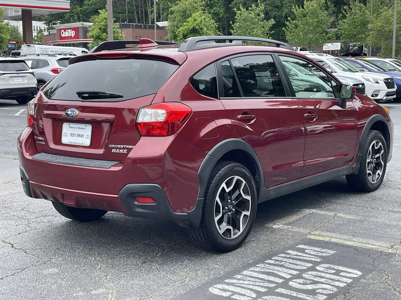 Used 2017 Subaru Crosstrek 2.0i Premium AWD/4WD image 4