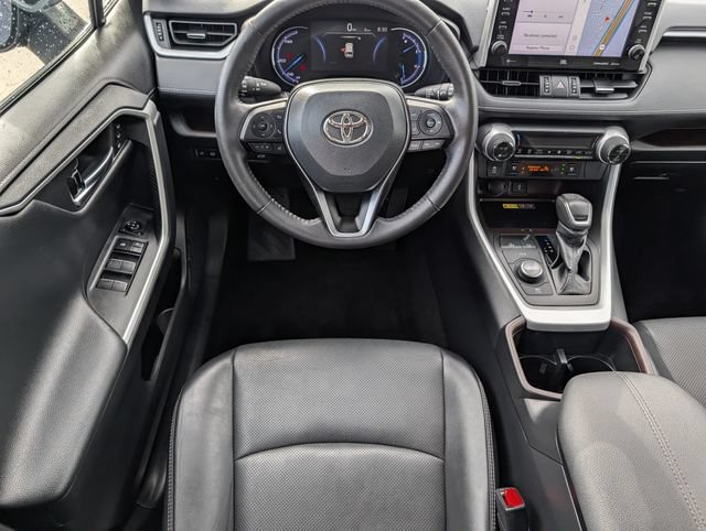 Used 2022 Toyota RAV4 Limited AWD/4WD image 12