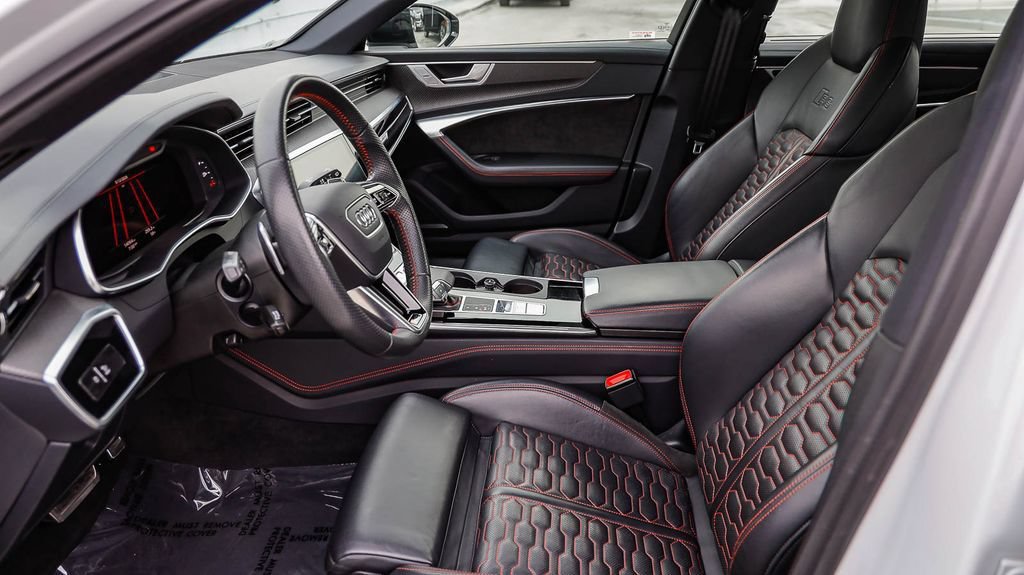 Used 2021 Audi RS 6 w/ Executive Package AWD/4WD image 22