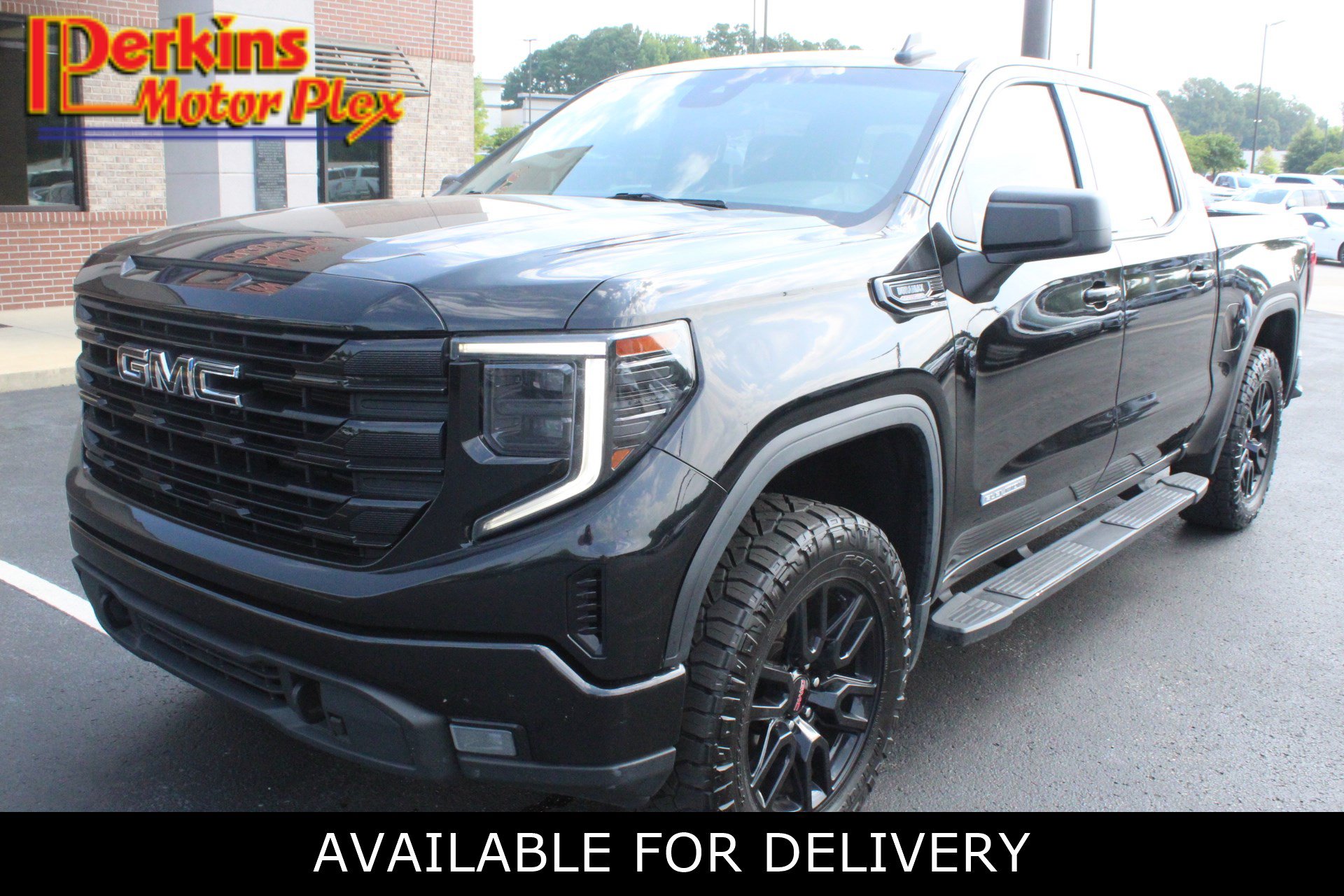 Used 2022 GMC Sierra 1500 Elevation w/ LPO, Elevation Black Package