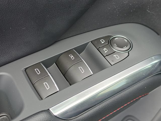 New 2026 Chevrolet Traverse RS w/ LPO, Floor Liner Package FWD image 22