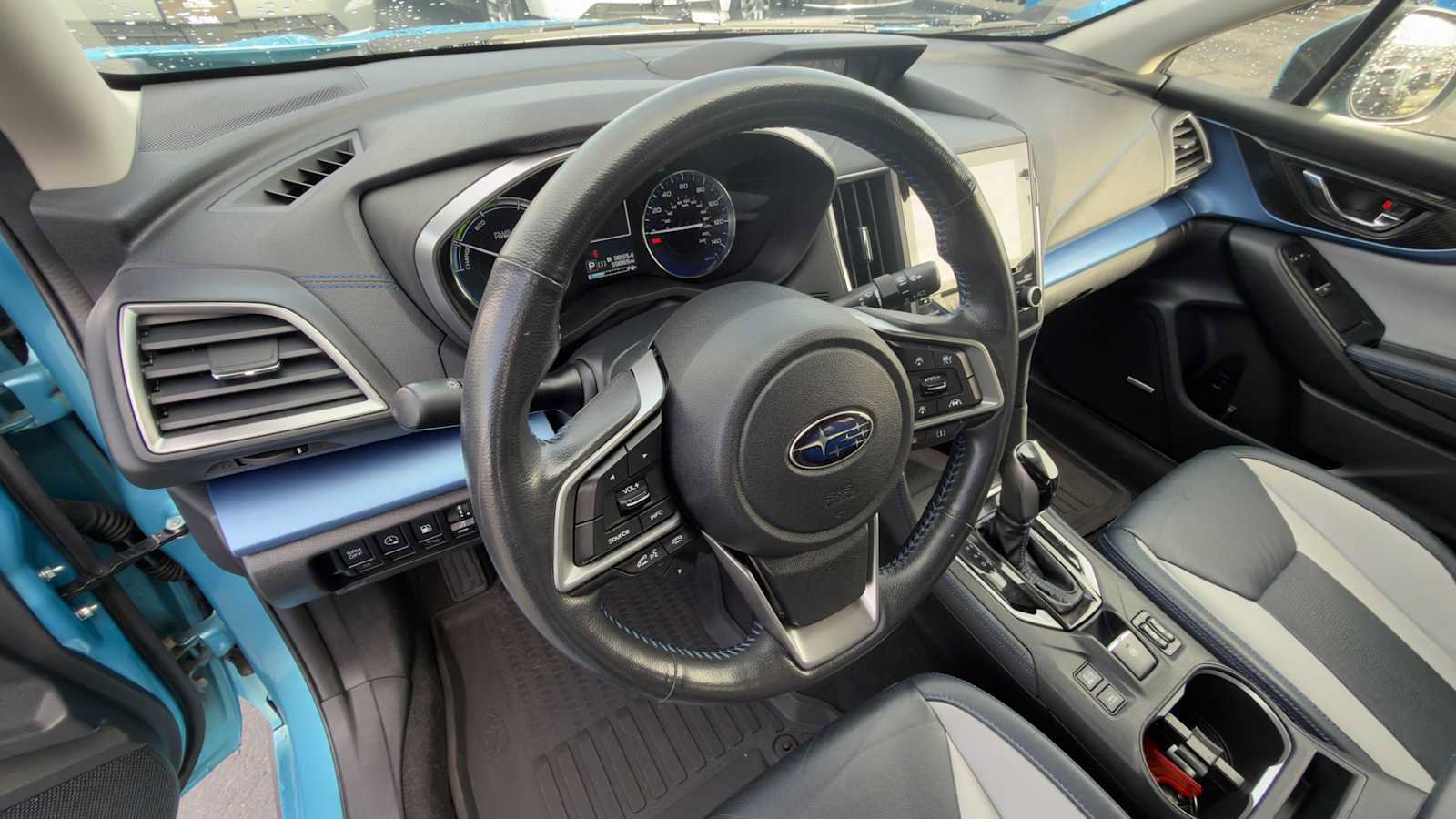 Used 2020 Subaru Crosstrek w/ Moonroof Package w/Navigation image 2