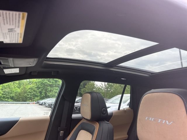 New 2026 Chevrolet Equinox ACTIV w/ Convenience Package III FWD image 11