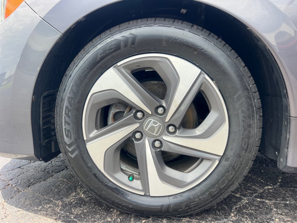 Used 2019 Honda Insight EX image 36