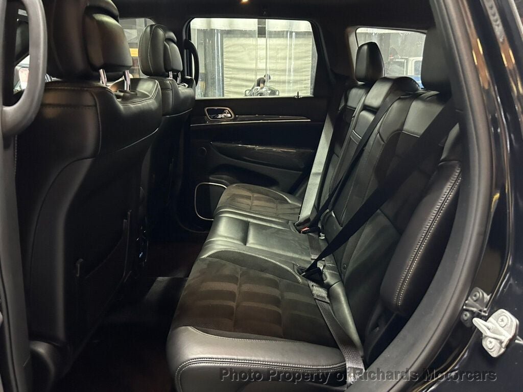 Used 2018 Jeep Grand Cherokee SRT AWD/4WD image 19