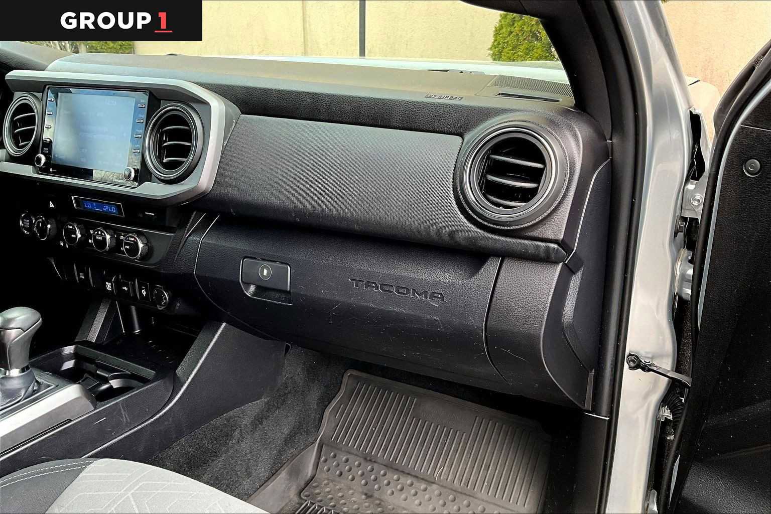 Certified 2023 Toyota Tacoma TRD Off-Road AWD/4WD image 19