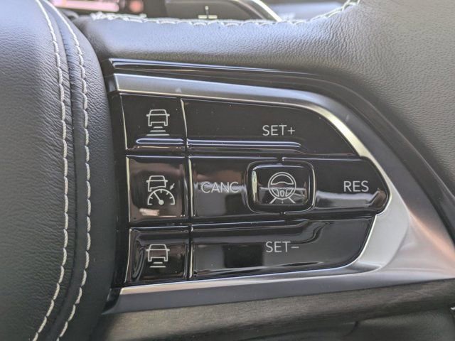 New 2025 Jeep Grand Cherokee Overland w/ Adv Protech Group III image 23