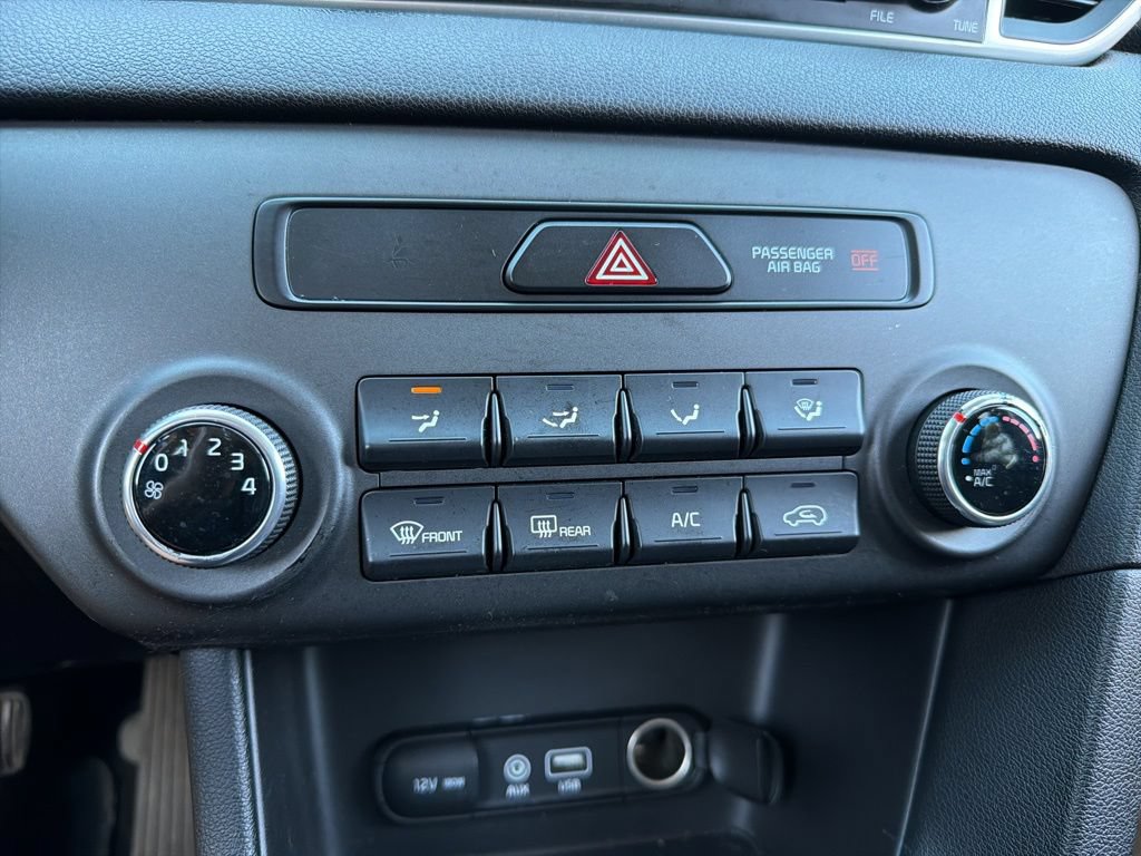 Used 2019 Kia Sportage LX FWD image 12