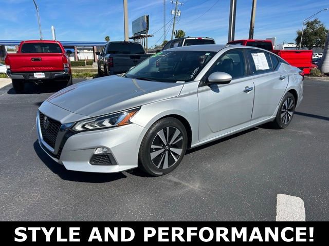 Used 2022 Nissan Altima 2.5 SV image 3